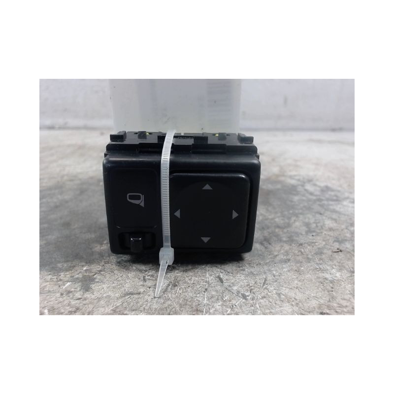 COMMANDE RETROVISSEUR EXTERIEUR ELECTRIQUE NISSAN JUKE