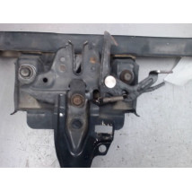 TRAVERSE SUPERIEURE ARMATURE AVANT NISSAN MICRA 96-98