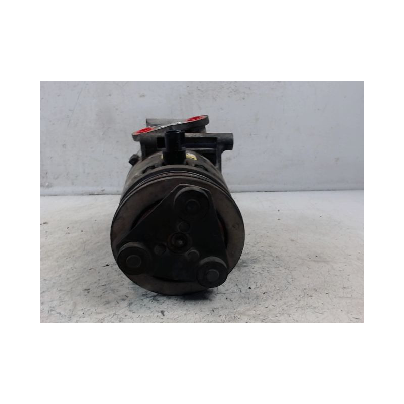 COMPRESSEUR AIR CONDITIONNE FORD FOCUS C-MAX 03-07