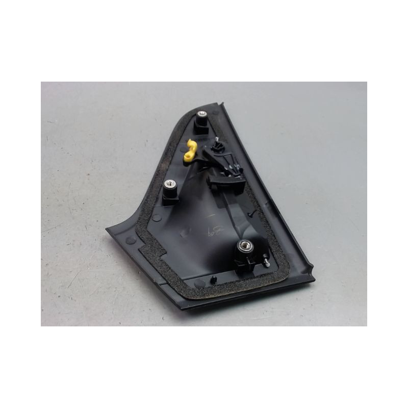 POIGNEE EXTERIEURE PORTE ARRIERE DROIT SUZUKI SWIFT