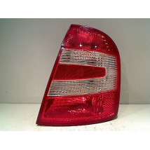 FEU ARRIERE DROIT SKODA FABIA 2004-2007