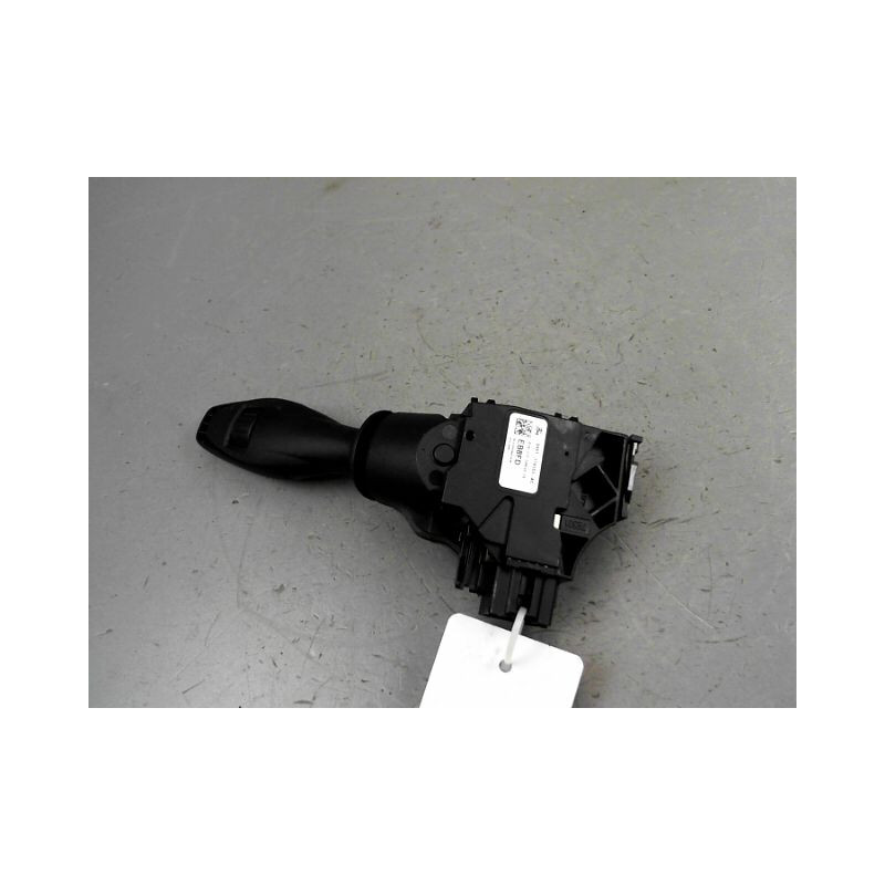 COMMANDE ESSUIE GLACE FORD FIESTA VI Phase 1 2002-2005