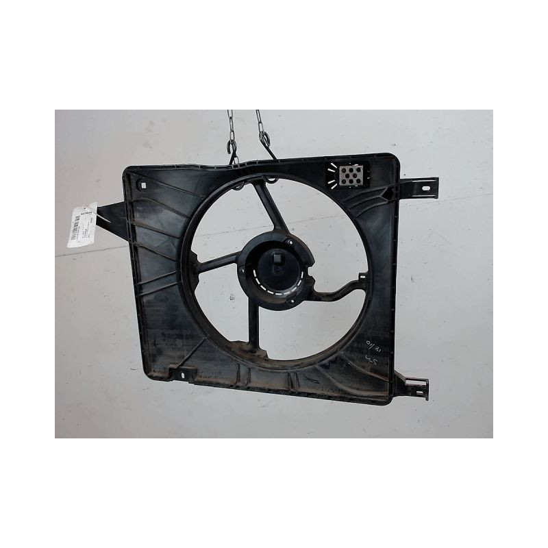 SUPPORT DE VENTILATEUR NISSAN QASHQAI