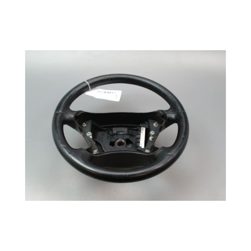 VOLANT DE DIRECTION MERCEDES CLS