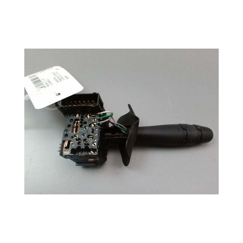 COMMANDE ECLAIRAGE RENAULT CLIO CAMPUS II Phase 1 2006-2009