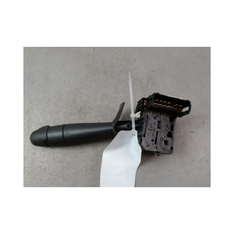 COMMANDE ESSUIE GLACE DACIA SANDERO I 2008-2012