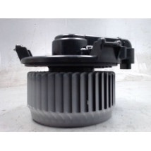 MOTEUR VENTILATEUR CHAUFFAGE TOYOTA YARIS