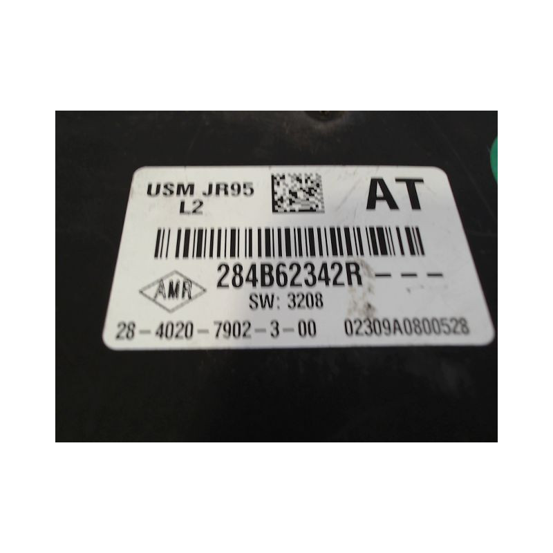 BOITE A FUSIBLES RENAULT SCENIC III 2009-