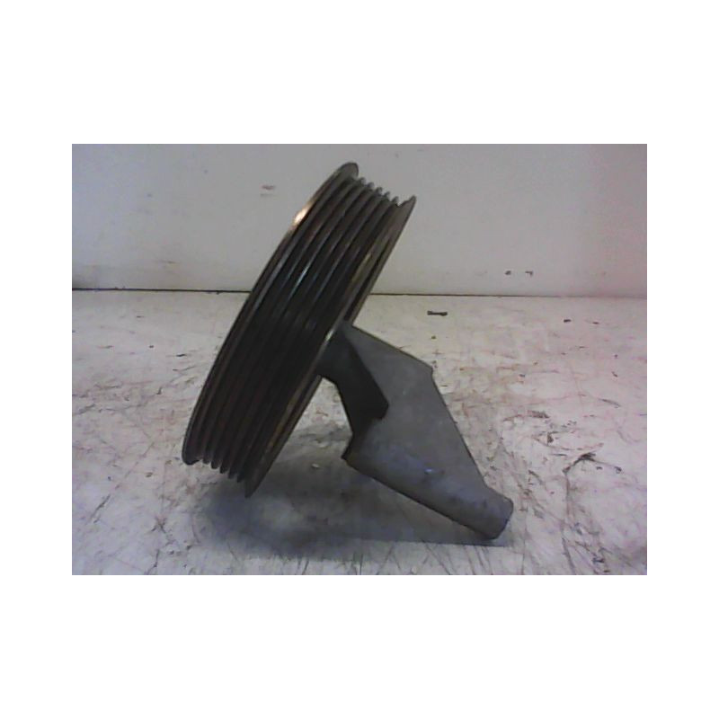 POULIE POMPE DIRECTION ASSISTEE PEUGEOT 407