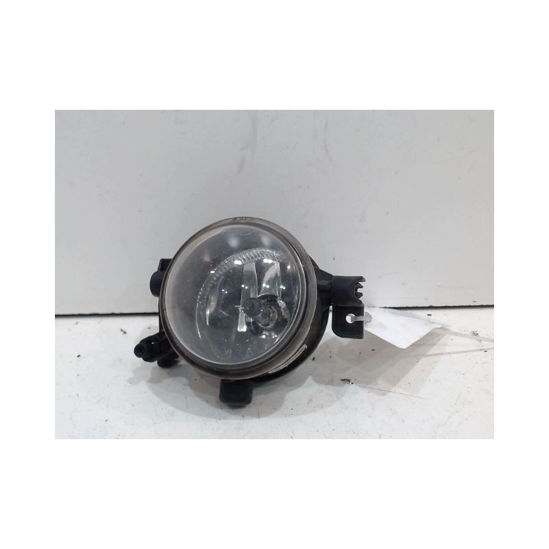 PHARE ANTIBROUILLARD AVANT DROIT FORD FOCUS