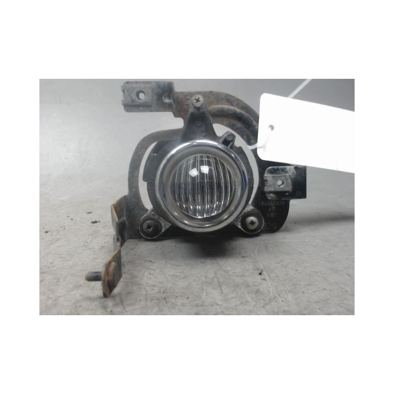 PHARE ANTIBROUILLARD AVANT DROIT ALFA ROMEO 147