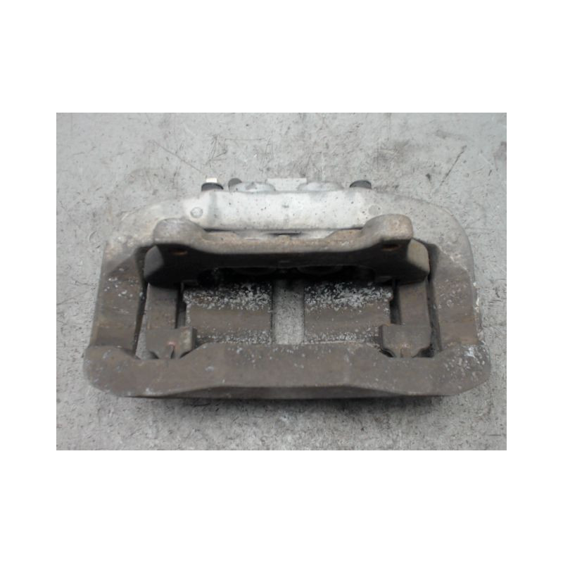 ETRIER DE FREIN AVANT DROIT AUDI A8