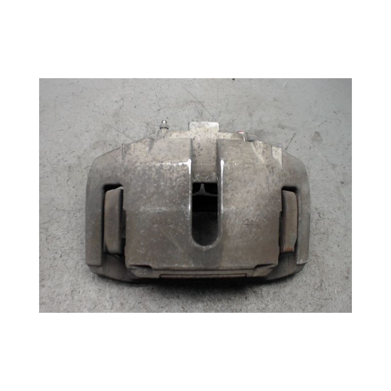 ETRIER DE FREIN AVANT GAUCHE AUDI A8