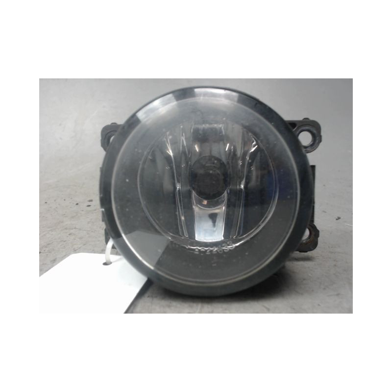 PHARE ANTIBROUILLARD AVANT GAUCHE SUZUKI SWIFT