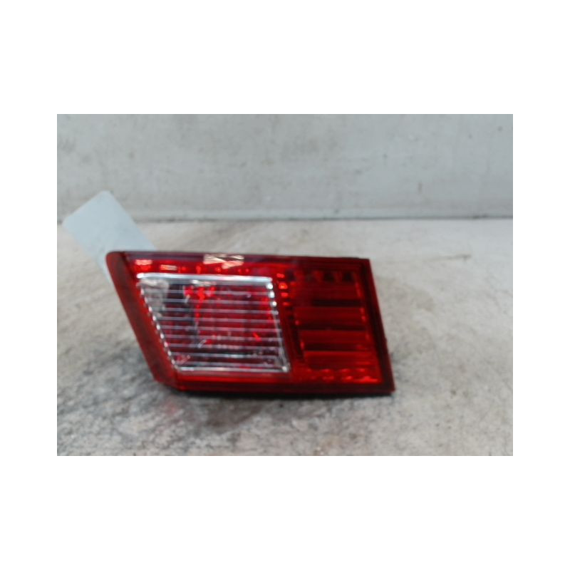 FEU ARRIERE INTERIEUR DROIT HONDA ACCORD 2003-