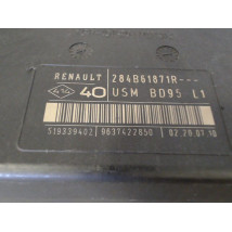 BOITE A FUSIBLES RENAULT MEGANE III ESTATE 09-