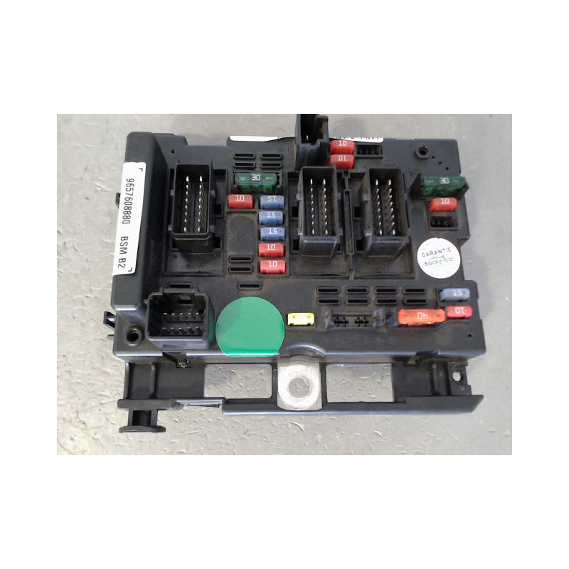 BOITE A FUSIBLES PEUGEOT 206+ 2009-