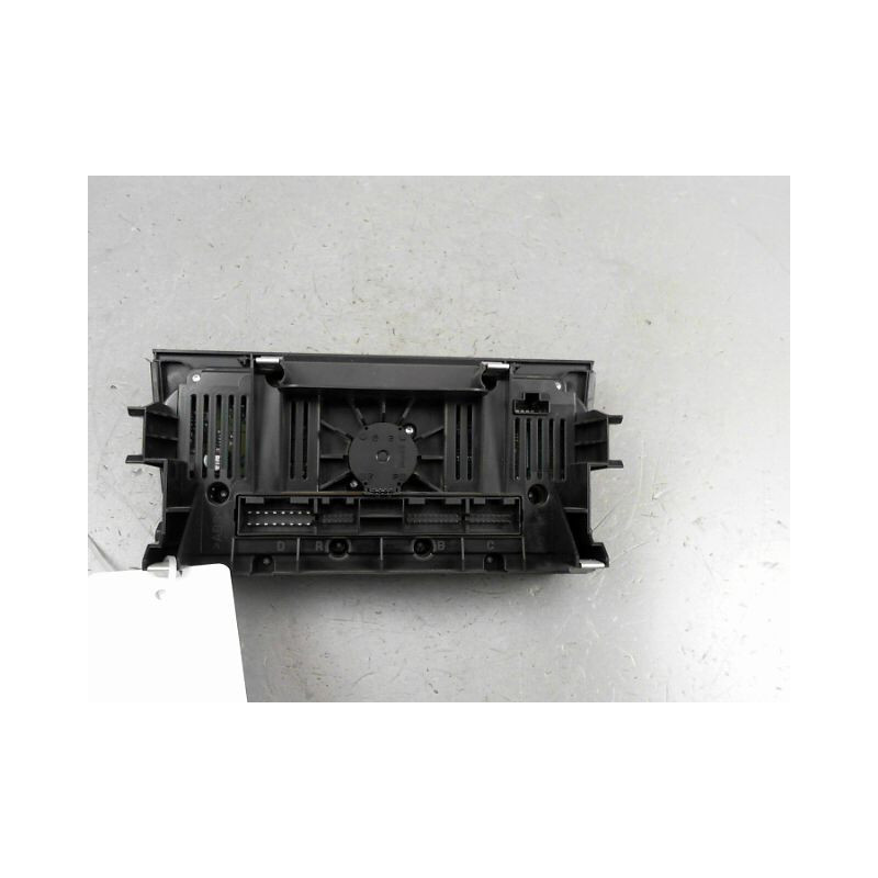 COMMANDE DE CHAUFFAGE AUDI Q3