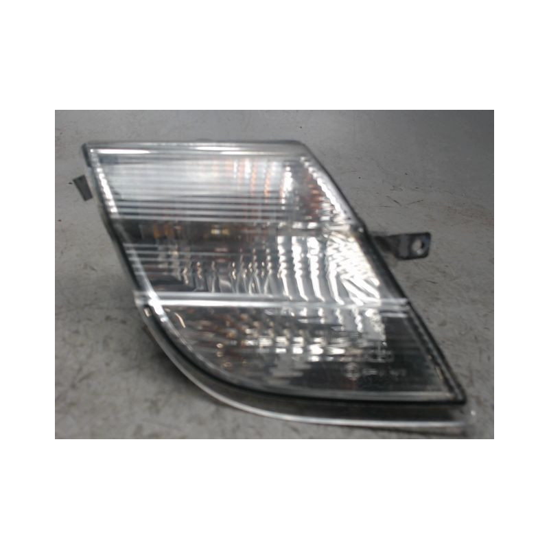 CLIGNOTANT DROIT NISSAN MICRA
