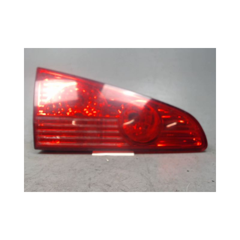 FEU ARRIERE INTERIEUR GAUCHE PEUGEOT 607