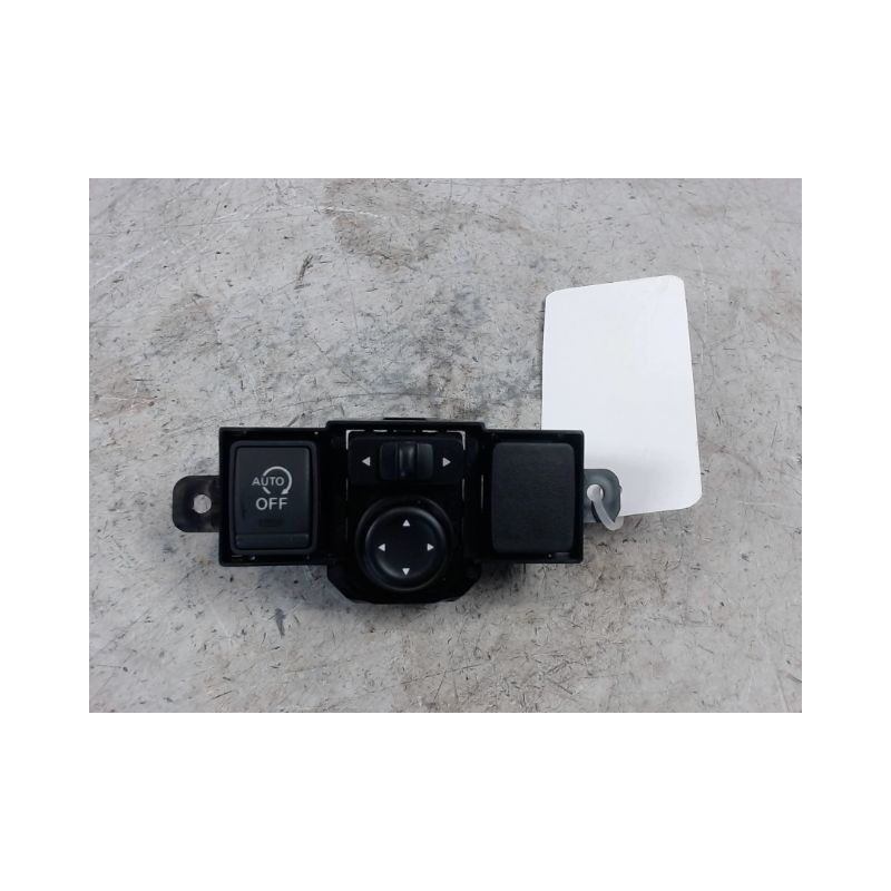 COMMANDE RETROVISSEUR EXTERIEUR ELECTRIQUE NISSAN NOTE