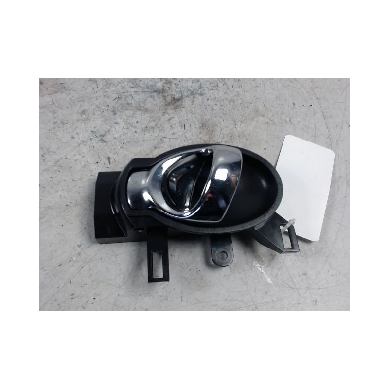 POIGNEE INTERIEURE PORTE AVANT GAUCHE NISSAN NOTE