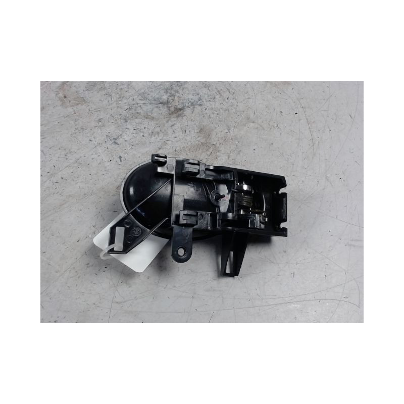 POIGNEE INTERIEURE PORTE AVANT GAUCHE NISSAN NOTE