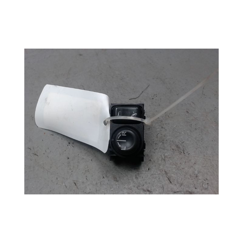COMMANDE RETROVISSEUR EXTERIEUR ELECTRIQUE NISSAN QASHQAI