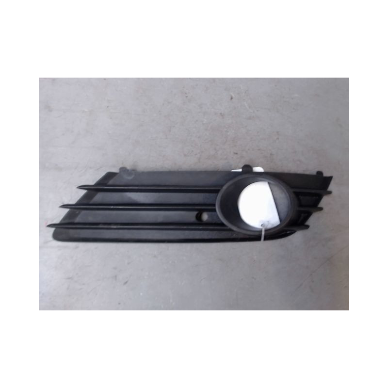 OBTURATEUR PHARE ADDITIONNEL GAUCHE PARE-CHOC AVANT OPEL ASTRA BREAK 2004-