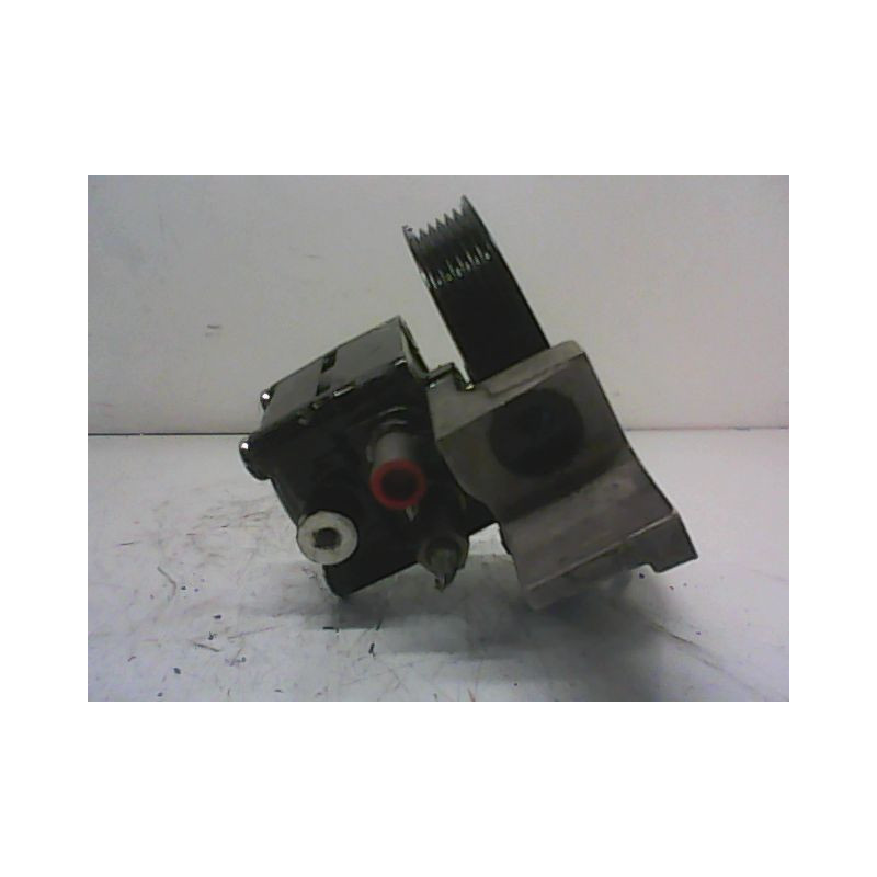 POMPE DIRECTION ASSISTEE VOLVO S40