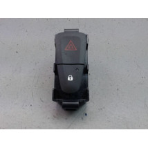 BOUTON DE WARNING DACIA SANDERO II Phase 1 2012-...