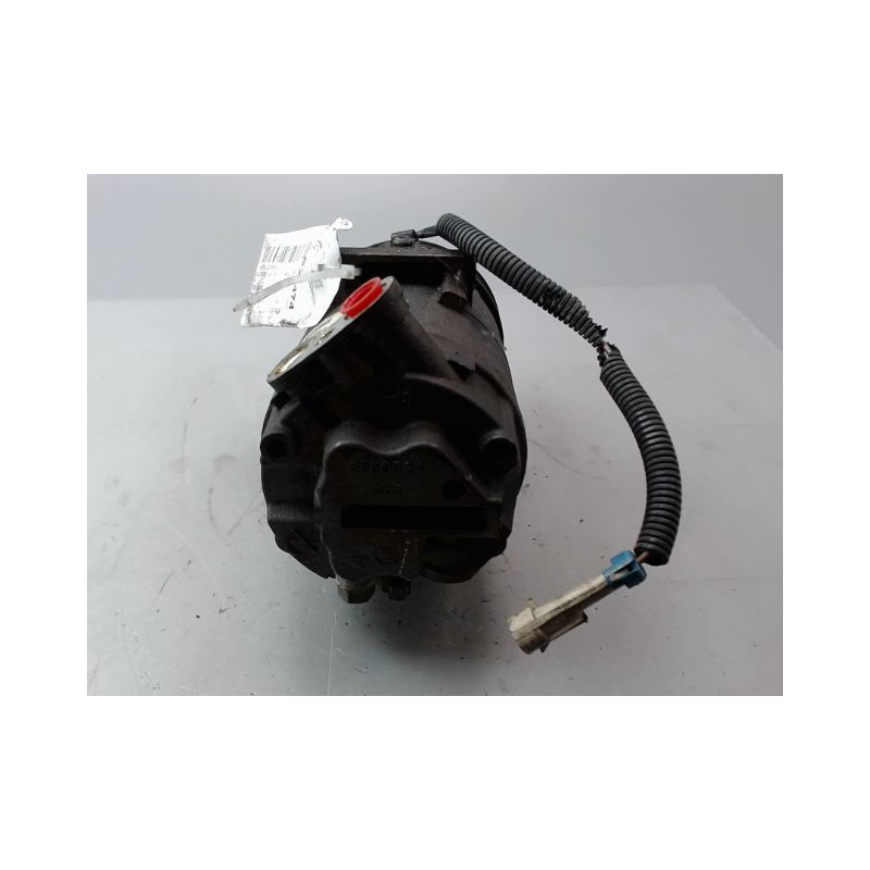 COMPRESSEUR AIR CONDITIONNE OPEL CORSA II Phase 2 (B) 1997-2000
