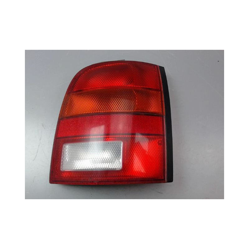 FEU ARRIERE DROIT NISSAN MICRA II Phase 1 1992-1996