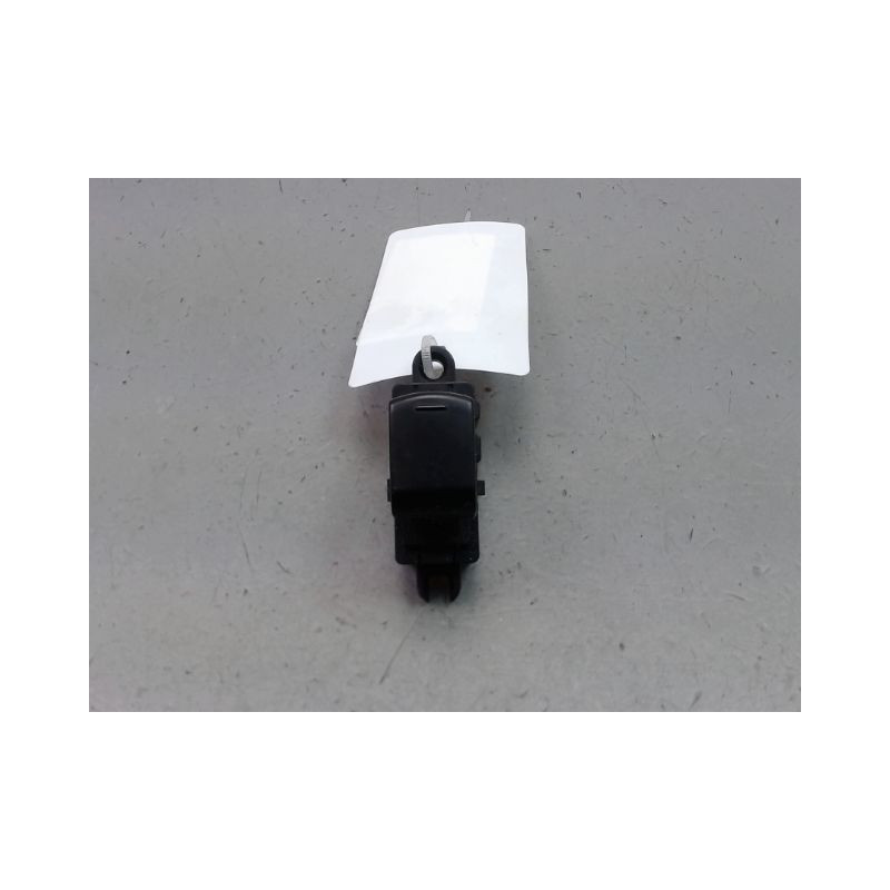 COMMANDE LEVE-GLACE PORTE ARG NISSAN QASHQAI BREAK I Phase 1 2007-2010