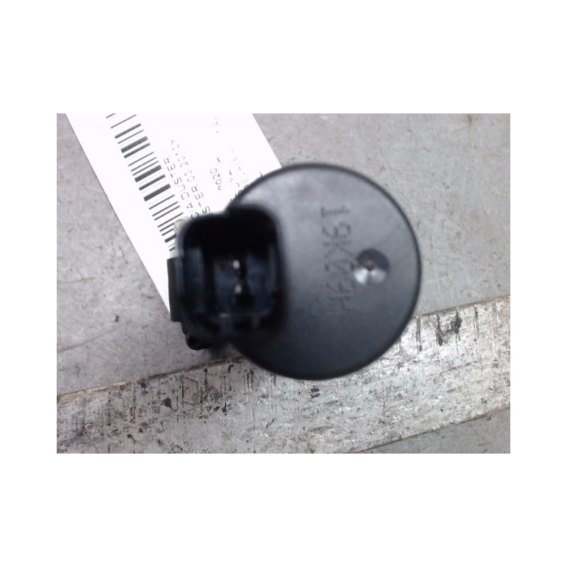 POMPE LAVE-GLACE AVANT DACIA DUSTER 2010-