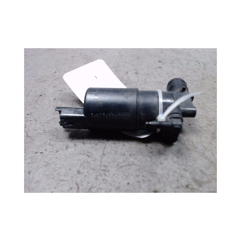 POMPE LAVE-GLACE AVANT TOYOTA AYGO 3P