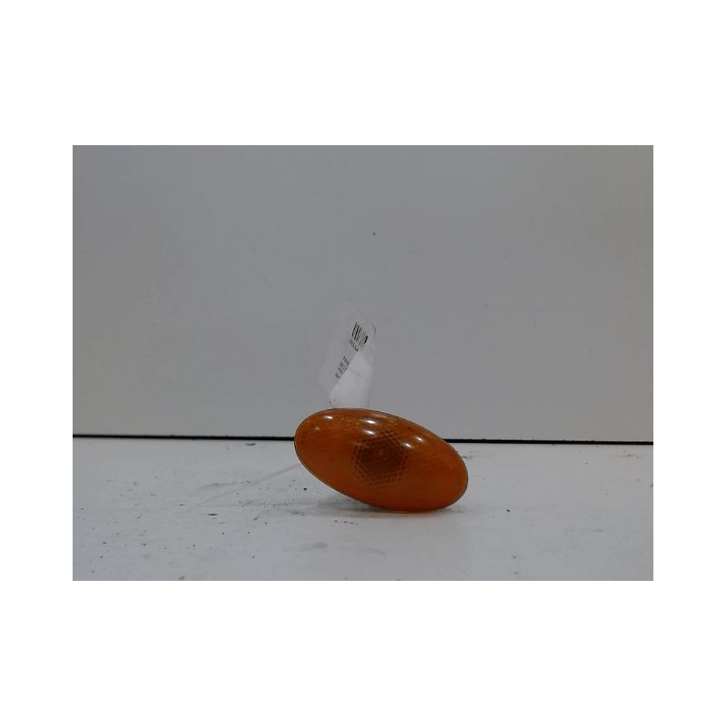 REPETITEUR AILE DROIT NISSAN PIXO