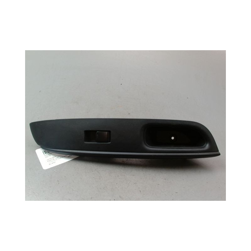 COMMANDE LEVE-GLACE PORTE AVD NISSAN NOTE