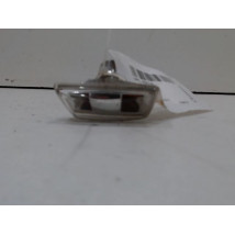 REPETITEUR AILE DROIT OPEL MERIVA