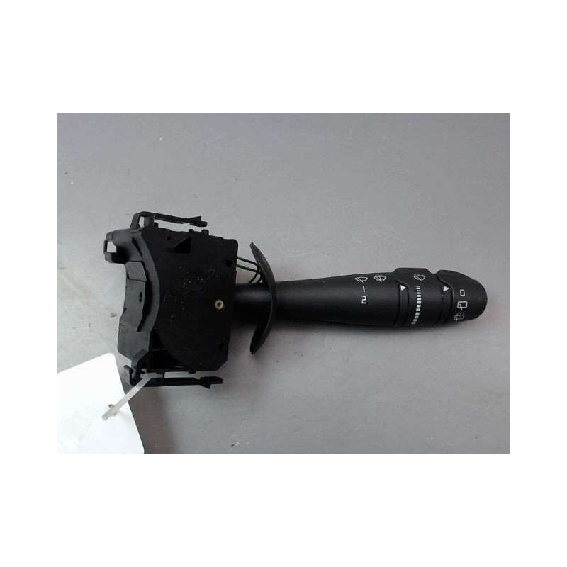 COMMANDE ESSUIE GLACE RENAULT TWINGO II Phase 1 2007-2011