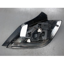 FEU ARRIERE GAUCHE  OPEL ASTRA 2004-