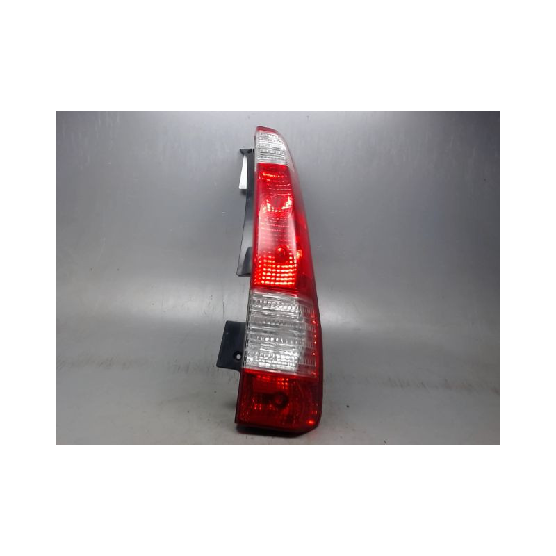 FEU ARRIERE DROIT HONDA CR-V 2005-