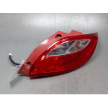 FEU ARRIERE DROIT MAZDA MAZDA 2