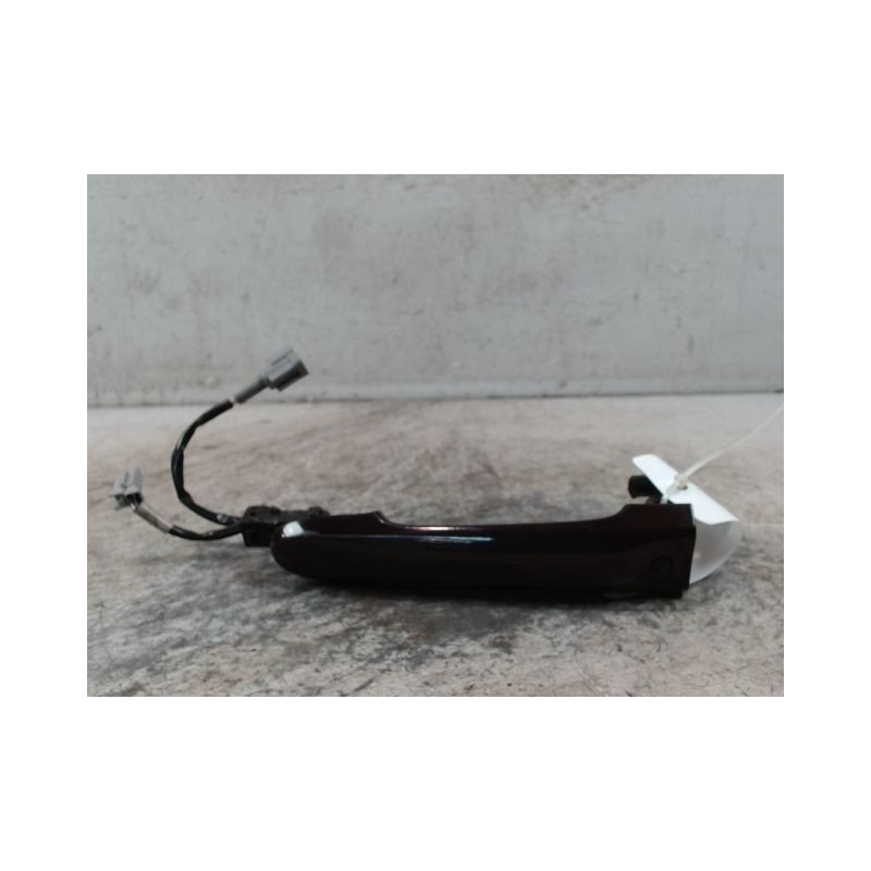 POIGNEE EXTERIEURE PORTE AVANT DROIT NISSAN CUBE