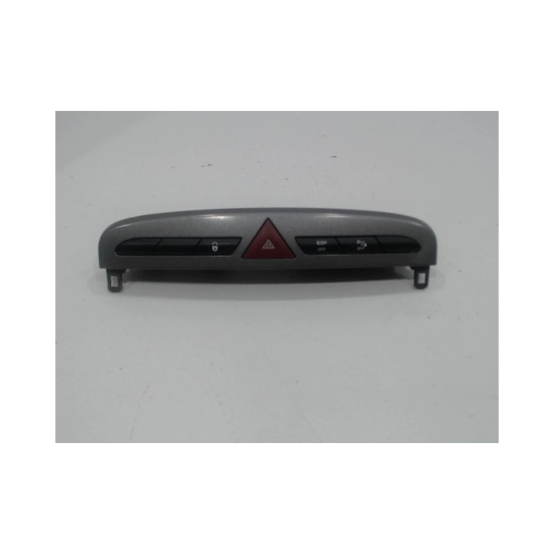 BOUTON DE WARNING PEUGEOT 308
