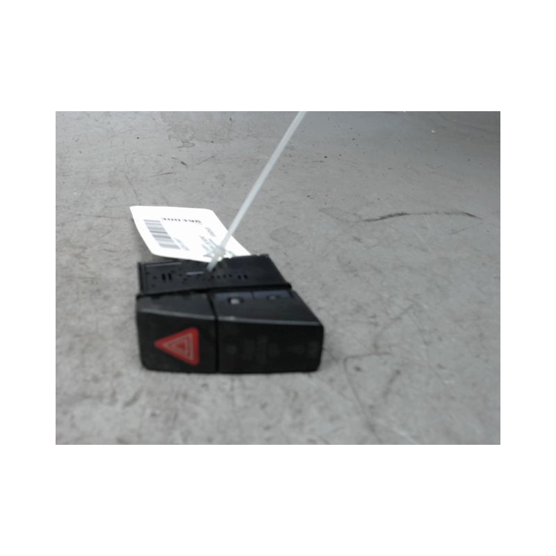 BOUTON DE WARNING SUZUKI SWIFT