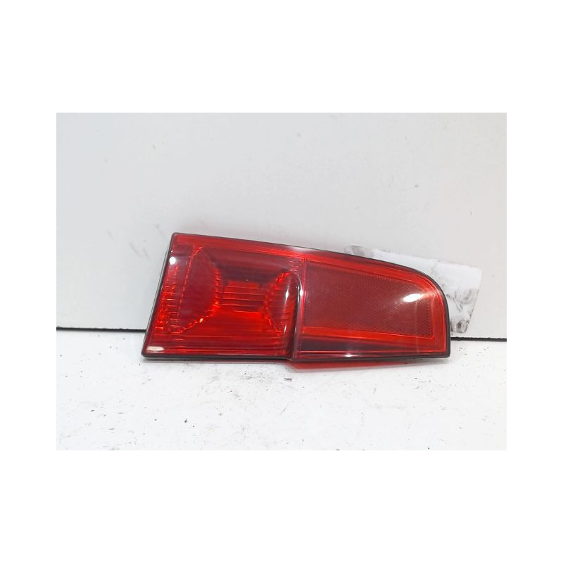 FEU ARRIERE INTERIEUR GAUCHE FIAT PUNTO