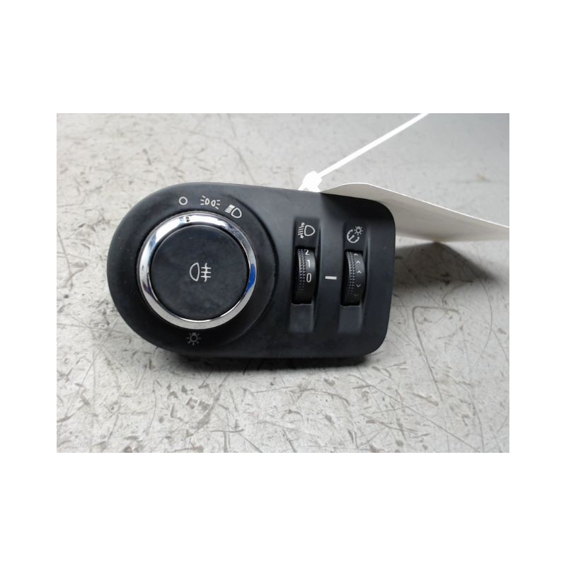 COMMANDE ECLAIRAGE OPEL CORSA