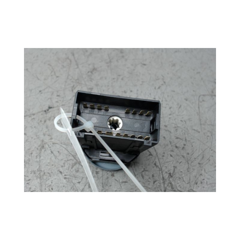COMMANDE ECLAIRAGE VOLKSWAGEN POLO