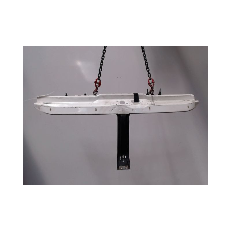 TRAVERSE SUPERIEURE ARMATURE AVANT NISSAN INTERSTAR